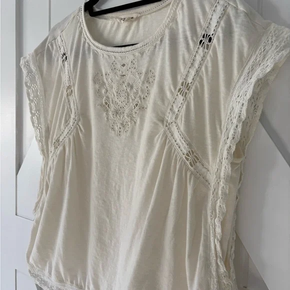 Lucky Brand Cream Lace Women's Top - Picture 2 of 7